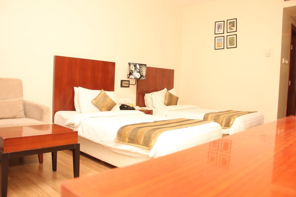 The Aures Hotel Aurangabad  Exterior photo